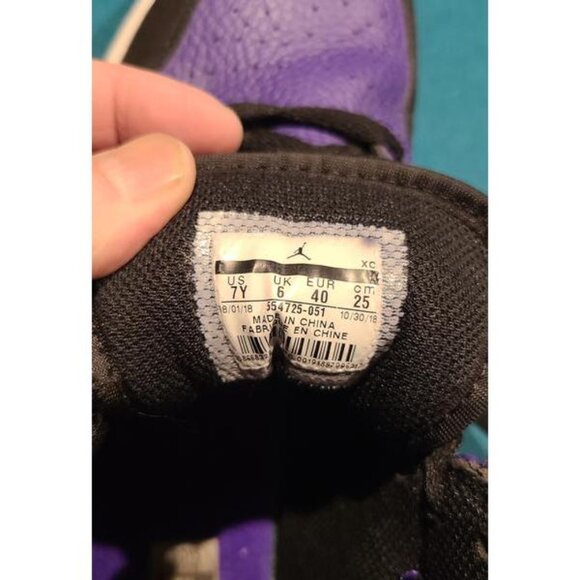 Air Jordan 1 Mid Dark Concord Size 7y - Picture 6 of 7